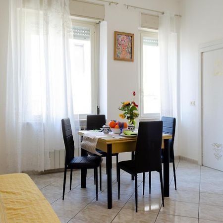 Maison Deco Apartment Пескара Екстериор снимка